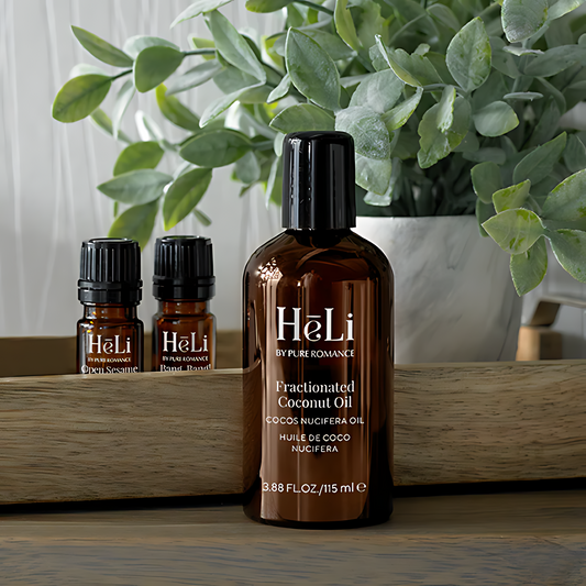 HēLi Fractionated Coconut Oil